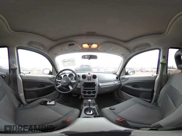 ✅ 2007 Chrysler PT Cruiser Limited • VIN: 3A8FY68B47T623526 • Lot: 41994985. Wystawiony na IAAI z przebiegiem 153 132 mil. Bezpłatny archiwum sprzedaży aukcyjnych z USA i szczegółowy raport historii pojazdu na DreamBid. Zdjęcie 18.