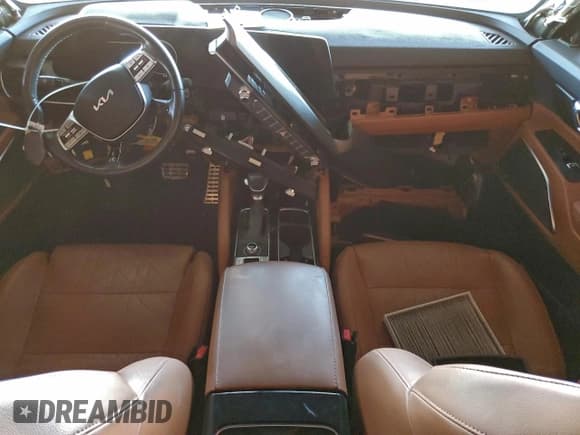 ✅ 2024 Kia Telluride SX Prestige X-Line • VIN: 5XYP5DGCXRG519605 • Lot: 95146945. Wystawiony na Copart z przebiegiem 21 183 mil. Bezpłatny archiwum sprzedaży aukcyjnych z USA i szczegółowy raport historii pojazdu na DreamBid. Zdjęcie 8.