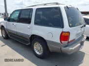 ✅ 1999 Mercury Mountaineer • VIN: 4M2ZU52E4XUJ30796 • Лот: 42925134. Опубликован ранее на IAAI с пробегом 302 669 миль. Бесплатный доступ к архиву аукционных продаж из США и подробный отчёт об истории автомобиля на DreamBid. Изображение 3.