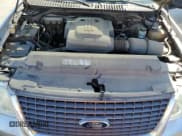 ✅ 2004 Ford Expedition XLS • VIN: 1FMRU13W74LA76557 • Lot: 86608915. Listed on Copart with 76,058 mi. Free auction sales archive from the USA and detailed vehicle history report at DreamBid. Image 11.