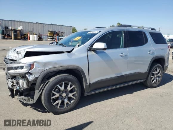 ✅ 2020 GMC Acadia SLT • VIN: 1GKKNMLS6LZ203428 • Lot: 82290515. Wystawiony na Copart z przebiegiem 104 214 mil. Bezpłatny archiwum sprzedaży aukcyjnych z USA i szczegółowy raport historii pojazdu na DreamBid. Zdjęcie 1.