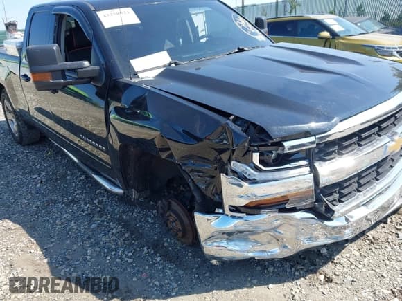 ✅ 2017 Chevrolet Silverado 1500 LT • VIN: 1GCVKREC1HZ125331 • Лот: 43258521. Опубликован ранее на IAAI с пробегом Не указан. Бесплатный доступ к архиву аукционных продаж из США и подробный отчёт об истории автомобиля на DreamBid. Изображение 16.