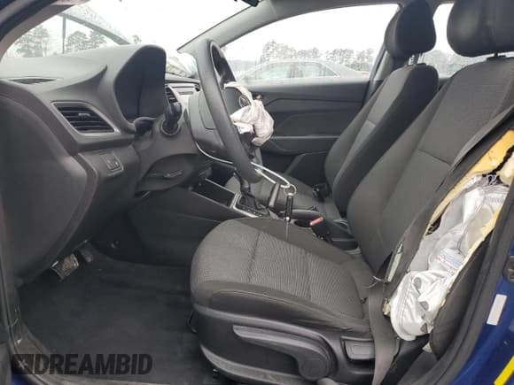 ✅ 2019 Hyundai Accent SE • VIN: 3KPC24A38KE056592 • Лот: 42587445. Опубликован ранее на Copart с пробегом 135 364 миль. Бесплатный доступ к архиву аукционных продаж из США и подробный отчёт об истории автомобиля на DreamBid. Изображение 7.