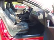 ✅ 2016 Tesla Model S 70 • VIN: 5YJSA1E11GF131950 • Lot: 42784555. Listed on IAAI with 217,912 mi. Free auction sales archive from the USA and detailed vehicle history report at DreamBid. Image 5.