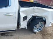 ✅ 2021 GMC Sierra 1500 Denali • VIN: 3GTU9FEL4MG123072 • Лот: 43257227. Опубликован ранее на IAAI с пробегом 136 838 миль. Бесплатный доступ к архиву аукционных продаж из США и подробный отчёт об истории автомобиля на DreamBid. Изображение 17.