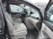 ✅ 2013 Honda Odyssey EX-L • VIN: 5FNRL5H67DB074432 • Lot: 43764361. Wystawiony na IAAI z przebiegiem 233 852 mil. Bezpłatny archiwum sprzedaży aukcyjnych z USA i szczegółowy raport historii pojazdu na DreamBid. Zdjęcie 5.