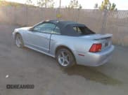 ✅ 2002 Ford Mustang Deluxe • VIN: 1FAFP44442F223979 • Лот: 43807965. Опубликован ранее на IAAI с пробегом 193 405 миль. Бесплатный доступ к архиву аукционных продаж из США и подробный отчёт об истории автомобиля на DreamBid. Изображение 3.