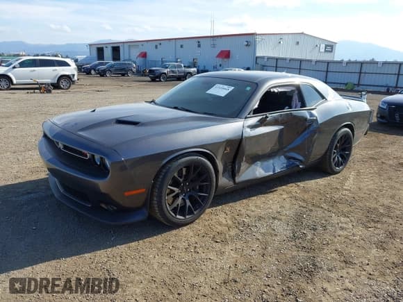 ✅ 2018 Dodge Challenger R/T Scat Pack • VIN: 2C3CDZFJXJH331370 • Lot: 43520068. Wystawiony na IAAI z przebiegiem 48 432 mil. Bezpłatny archiwum sprzedaży aukcyjnych z USA i szczegółowy raport historii pojazdu na DreamBid. Zdjęcie 2.