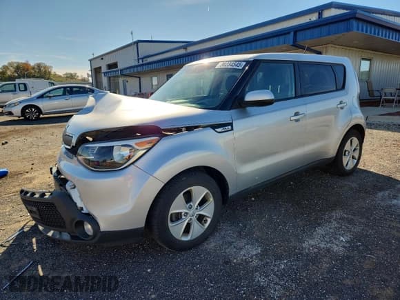 ✅ 2015 Kia Soul • VIN: KNDJN2A23F7763566 • Lot: 90234545. Listed on Copart with 122,680 mi. Free auction sales archive from the USA and detailed vehicle history report at DreamBid. Image 1.