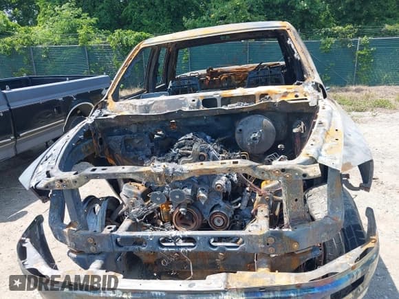 ✅ 2010 Dodge 1500 TRX • VIN: 1D7RV1GT7AS119612 • Lot: 42426838. Wystawiony na IAAI z przebiegiem Nie podano. Bezpłatny archiwum sprzedaży aukcyjnych z USA i szczegółowy raport historii pojazdu na DreamBid. Zdjęcie 6.