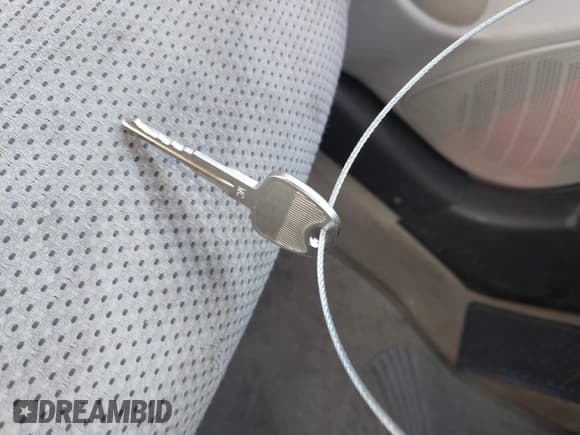 ✅ 2011 Hyundai Accent GLS • VIN: KMHCN4AC8BU614493 • Lot: 43541104. Wystawiony na IAAI z przebiegiem 218 299 mil. Bezpłatny archiwum sprzedaży aukcyjnych z USA i szczegółowy raport historii pojazdu na DreamBid. Zdjęcie 11.