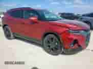 2022 Chevrolet Blazer RS z VIN 3GNKBKRSXNS148649, wystawiony jako Copart lot #81478495 z przebiegiem 29 388 mil mil oraz Szkoda całkowita • Salvage title. Historia ofert i sprzedaży dostępna na DreamBid. Obrazek 4.
