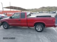 ✅ 2002 Chevrolet S-10 • VIN: 1GCCS19W928137964 • Лот: 41692833. Опубликован ранее на IAAI с пробегом 233 830 миль. Бесплатный доступ к архиву аукционных продаж из США и подробный отчёт об истории автомобиля на DreamBid. Изображение 15.