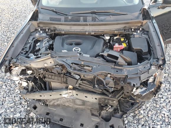 ✅ 2022 Mazda CX-9 Touring • VIN: JM3TCBCY4N0609074 • Lot: 80605205. Wystawiony na Copart z przebiegiem 45 209 mil. Bezpłatny archiwum sprzedaży aukcyjnych z USA i szczegółowy raport historii pojazdu na DreamBid. Zdjęcie 12.