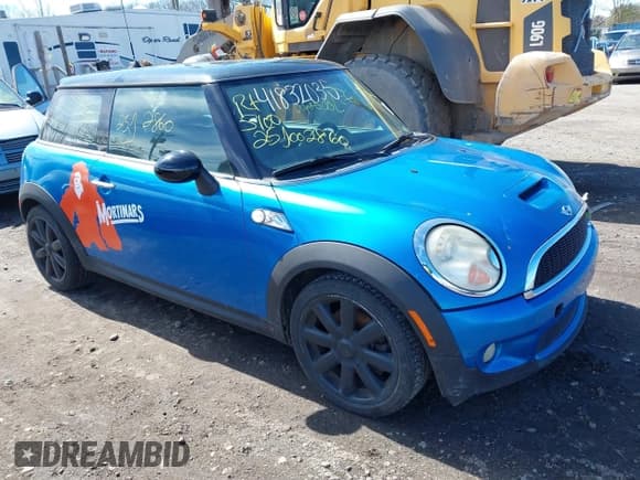 ✅ 2007 MINI Hardtop S • VIN: WMWMF73507TT83203 • Lot: 41832035. Listed on IAAI with Not provided. Free auction sales archive from the USA and detailed vehicle history report at DreamBid. Image 1.
