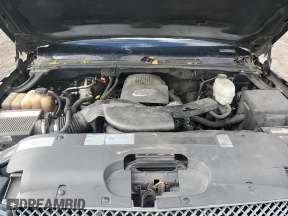 ✅ 2005 Chevrolet Avalanche Z71 • VIN: 3GNEK12Z95G235170 • Lot: 90587725. Listed on Copart with 201,040 mi. Free auction sales archive from the USA and detailed vehicle history report at DreamBid. Image 11.