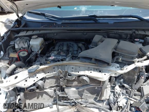 ✅ 2019 Toyota Highlander Hybrid LE • VIN: 5TDBGRFH6KS070611 • Лот: 42301946. Опубликован ранее на IAAI с пробегом 78 323 миль. Бесплатный доступ к архиву аукционных продаж из США и подробный отчёт об истории автомобиля на DreamBid. Изображение 10.