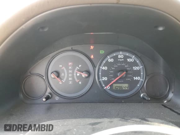 ✅ 2005 Honda Civic VP • VIN: 2HGES16375H506825 • Lot: 70547415. Wystawiony na Copart z przebiegiem 109 644 mil. Bezpłatny archiwum sprzedaży aukcyjnych z USA i szczegółowy raport historii pojazdu na DreamBid. Zdjęcie 9.