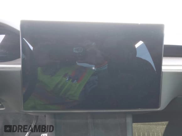 ✅ 2023 Tesla Model X • VIN: 7SAXCDE53PF415569 • Лот: 42558960. Опубликован ранее на IAAI с пробегом Не указан. Бесплатный доступ к архиву аукционных продаж из США и подробный отчёт об истории автомобиля на DreamBid. Изображение 19.