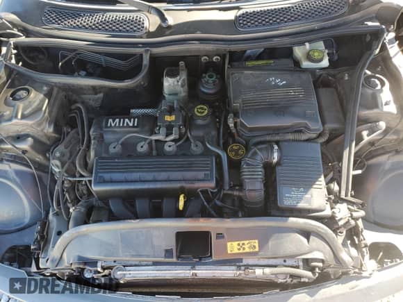 2006 MINI Hardtop с VIN WMWRC33566TJ76997, выставлен на аукционе Copart как лот 86726415 с пробегом 167 581 миль миль и Чистый • Clean title. История ставок и продаж доступна на DreamBid. Изображение 11.