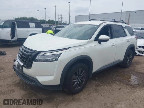 ✅ 2022 Nissan Pathfinder SV • VIN: 5N1DR3BA7NC201913 • Lot: 42386381. Listed on IAAI with 79,632 mi. Free auction sales archive from the USA and detailed vehicle history report at DreamBid. Image 19.