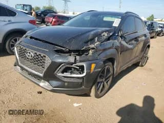 ✅ 2021 Hyundai Kona Limited • VIN: KM8K3CA54MU615222 • Лот: 68036325. Опубликован ранее на Copart с пробегом 67 338 миль. Бесплатный доступ к архиву аукционных продаж из США и подробный отчёт об истории автомобиля на DreamBid. Изображение 1.