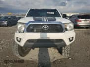 ✅ 2015 Toyota Tacoma • VIN: 3TMLU4EN3FM198110 • Лот: 92948825. Опубликован ранее на Copart с пробегом 106 830 миль. Бесплатный доступ к архиву аукционных продаж из США и подробный отчёт об истории автомобиля на DreamBid. Изображение 5.