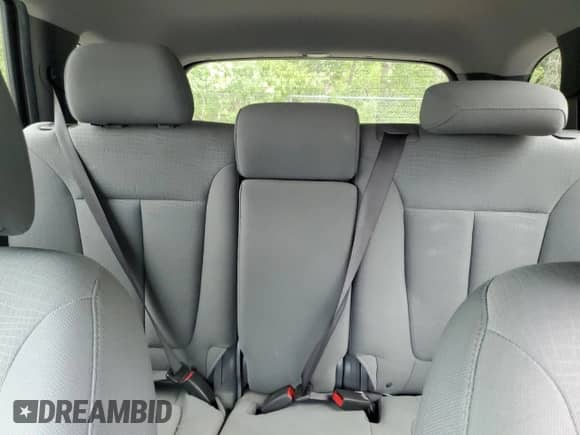 2010 Hyundai Santa Fe GL with VIN 5NMSGDAG4AH339191, listed as a Copart auction lot 65196395 with 176,730 mi miles and Clean title. Bid and sale history available at DreamBid. Image 10.