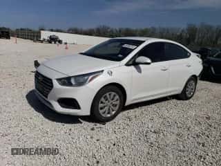 2019 Hyundai Accent SE z VIN 3KPC24A34KE052538, wystawiony jako Copart lot #46206214 z przebiegiem 84 787 mil mil oraz . Historia ofert i sprzedaży dostępna na DreamBid. Obrazek 1.
