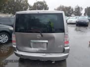 ✅ 2006 Scion xB • VIN: JTLKT324064092783 • Lot: 41498616. Wystawiony na IAAI z przebiegiem 231 380 mil. Bezpłatny archiwum sprzedaży aukcyjnych z USA i szczegółowy raport historii pojazdu na DreamBid. Zdjęcie 16.