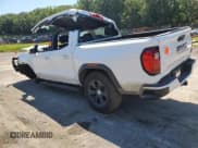 ✅ 2023 GMC Canyon 2WD Elevation • VIN: 1GTP5BEK4P1226116 • Lot: 70048365. Wystawiony na Copart z przebiegiem 9 341 mil. Bezpłatny archiwum sprzedaży aukcyjnych z USA i szczegółowy raport historii pojazdu na DreamBid. Zdjęcie 2.