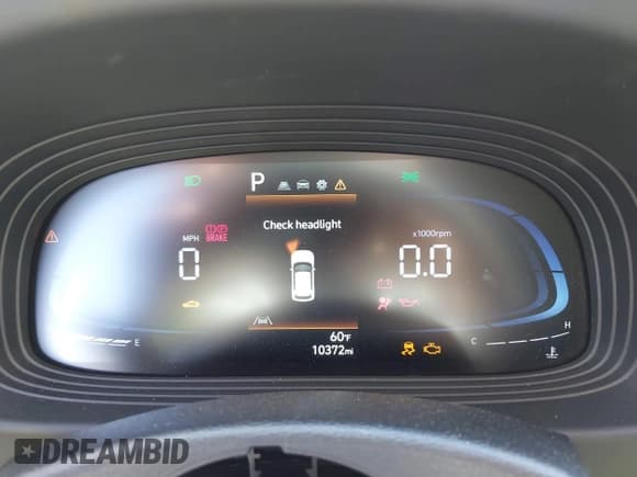 ✅ 2024 Hyundai Venue SEL • VIN: KMHRC8A30RU317543 • Lot: 41978170. Listed on IAAI with 10,372 mi. Free auction sales archive from the USA and detailed vehicle history report at DreamBid. Image 15.