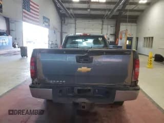 ✅ 2012 Chevrolet Silverado 1500 Work Truck • VIN: 1GCRKPE05CZ136630 • Lot: 75507374. Listed on Copart with 186,592 mi. Free auction sales archive from the USA and detailed vehicle history report at DreamBid. Image 6.