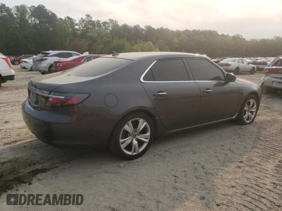 ✅ 2011 Saab 9-5 Turbo6 XWD • VIN: YS3GN4BJ2B4007601 • Lot: 54205945. Wystawiony na Copart z przebiegiem Nie podano. Bezpłatny archiwum sprzedaży aukcyjnych z USA i szczegółowy raport historii pojazdu na DreamBid. Zdjęcie 3.