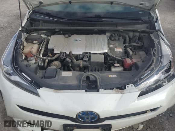 ✅ 2020 Toyota Prius LE • VIN: JTDL9RFU2L3016298 • Lot: 92900505. Wystawiony na Copart z przebiegiem 121 954 mil. Bezpłatny archiwum sprzedaży aukcyjnych z USA i szczegółowy raport historii pojazdu na DreamBid. Zdjęcie 11.