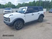 ✅ 2021 Ford Bronco • VIN: 1FMDE5BH6MLA80102 • Lot: 42126680. Wystawiony na IAAI z przebiegiem 67 913 mil. Bezpłatny archiwum sprzedaży aukcyjnych z USA i szczegółowy raport historii pojazdu na DreamBid. Zdjęcie 17.