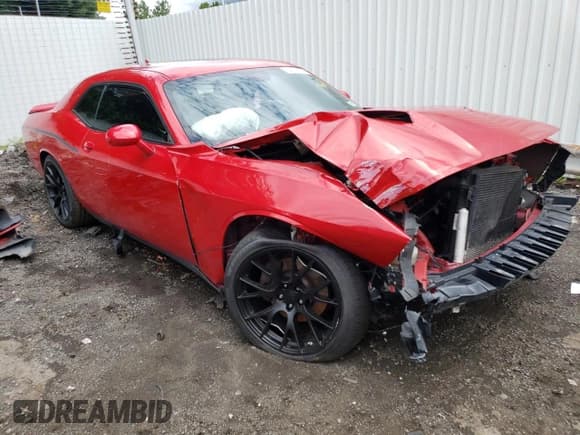 ✅ 2015 Dodge Challenger SXT Plus • VIN: 2C3CDZBG4FH914096 • Lot: 58575903. Wystawiony na Copart z przebiegiem 118 899 mil. Bezpłatny archiwum sprzedaży aukcyjnych z USA i szczegółowy raport historii pojazdu na DreamBid. Zdjęcie 4.