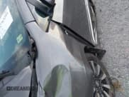 ✅ 2019 Toyota Sienna XLE • VIN: 5TDDZ3DC1KS211995 • Lot: 42763293. Listed on IAAI with 85,338 mi. Free auction sales archive from the USA and detailed vehicle history report at DreamBid. Image 18.