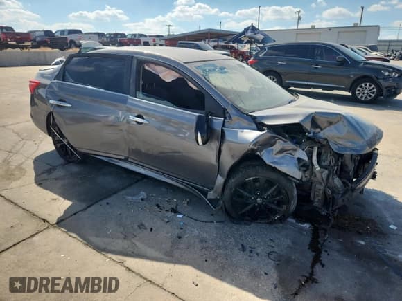 ✅ 2018 Nissan Sentra SR • VIN: 3N1AB7AP6JY235905 • Лот: 87078395. Опубликован ранее на Copart с пробегом 98 803 миль. Бесплатный доступ к архиву аукционных продаж из США и подробный отчёт об истории автомобиля на DreamBid. Изображение 4.