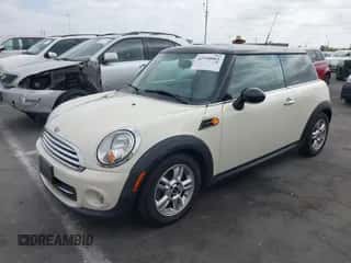 2013 MINI Hardtop with VIN WMWSU3C51DT687156, listed as a IAAI auction lot 42750063 with 93,002 mi miles and . Bid and sale history available at DreamBid. Image 2.