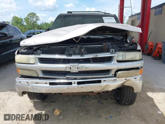 ✅ 2005 Chevrolet Suburban LT • VIN: 3GNEC16Z25G132924 • Lot: 42540387. Listed on IAAI with 336,563 mi. Free auction sales archive from the USA and detailed vehicle history report at DreamBid. Image 12.