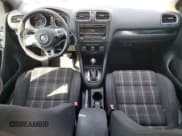 ✅ 2014 Volkswagen Golf GTI Wolfsburg Edition • VIN: WVWHD7AJ1EW003162 • Lot: 70757194. Wystawiony na Copart z przebiegiem 131 143 mil. Bezpłatny archiwum sprzedaży aukcyjnych z USA i szczegółowy raport historii pojazdu na DreamBid. Zdjęcie 8.