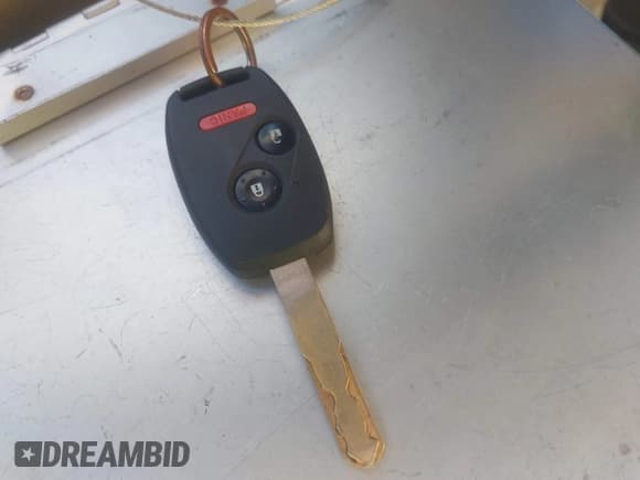 ✅ 2006 Honda Odyssey LX • VIN: 5FNRL38266B078783 • Лот: 43614777. Опубликован ранее на IAAI с пробегом 209 652 миль. Бесплатный доступ к архиву аукционных продаж из США и подробный отчёт об истории автомобиля на DreamBid. Изображение 11.