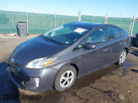 ✅ 2015 Toyota Prius Two • VIN: JTDKN3DU0F0474192 • Лот: 43692758. Опубликован ранее на IAAI с пробегом 160 877 миль. Бесплатный доступ к архиву аукционных продаж из США и подробный отчёт об истории автомобиля на DreamBid. Изображение 2.