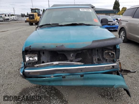 ✅ 1996 Chevrolet S-10 LS • VIN: 1GCCS19X6T8143781 • Lot: 85875685. Listed on Copart with 213,077 mi. Free auction sales archive from the USA and detailed vehicle history report at DreamBid. Image 5.