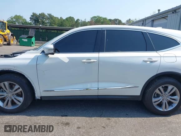 ✅ 2022 Acura MDX • VIN: 5J8YE1H34NL028240 • Lot: 42497925. Wystawiony na IAAI z przebiegiem 40 732 mil. Bezpłatny archiwum sprzedaży aukcyjnych z USA i szczegółowy raport historii pojazdu na DreamBid. Zdjęcie 15.