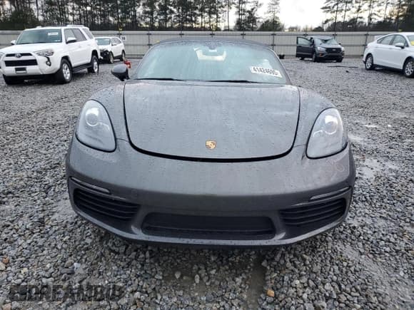 ✅ 2017 Porsche 718 Boxster • VIN: WP0CA2A81HS221178 • Lot: 41424695. Listed on Copart with 20,412 mi. Free auction sales archive from the USA and detailed vehicle history report at DreamBid. Image 5.