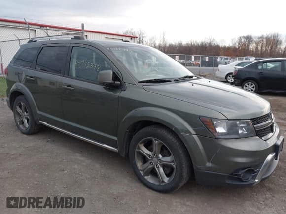 ✅ 2017 Dodge Journey Crossroad Plus • VIN: 3C4PDCGB2HT545305 • Лот: 41790184. Опубликован ранее на IAAI с пробегом 136 388 миль. Бесплатный доступ к архиву аукционных продаж из США и подробный отчёт об истории автомобиля на DreamBid. Изображение 1.