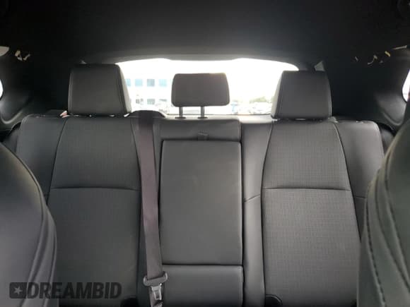 ✅ 2024 Subaru Solterra Touring • VIN: JTMABABA4RA070456 • Lot: 66045745. Wystawiony na Copart z przebiegiem 11 789 mil. Bezpłatny archiwum sprzedaży aukcyjnych z USA i szczegółowy raport historii pojazdu na DreamBid. Zdjęcie 10.