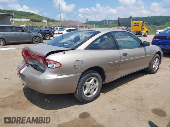✅ 2004 Chevrolet Cavalier • VIN: 1G1JC12F347200251 • Lot: 42871280. Listed on IAAI with 73,710 mi. Free auction sales archive from the USA and detailed vehicle history report at DreamBid. Image 4.